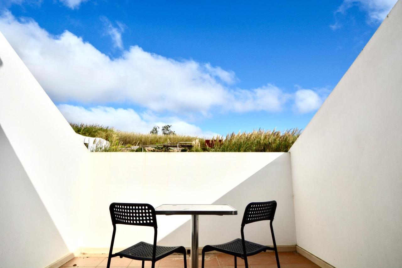 The Maverick Surfvillas Lourinhã Eksteriør billede